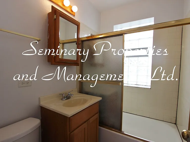 Great apartments in the heart of Uptown, one block from the red line — Photo 67