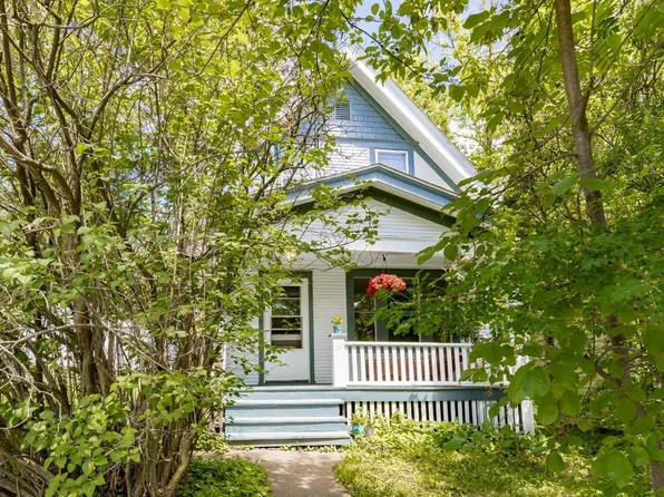 111 Eden Ln, Duluth, MN 55805
