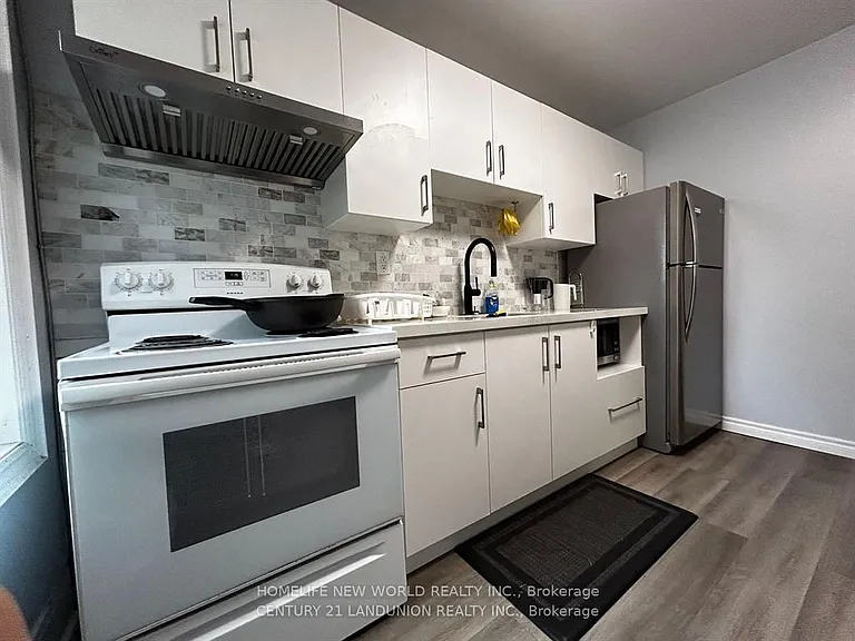46 Arnold St #2-1 — Photo 7
