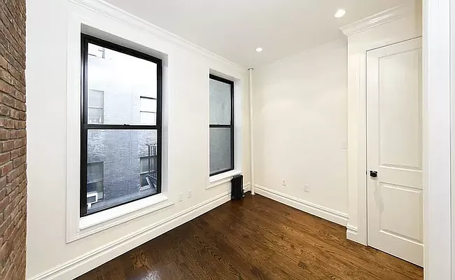 Rented by Avenues Real Estate | media 3