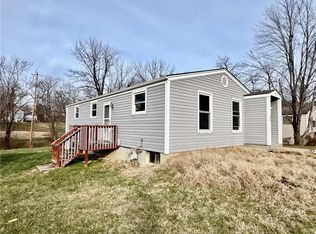 300 Vine St, Platte City, MO 64079