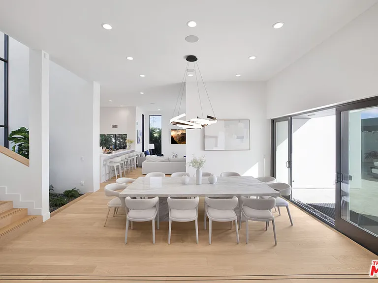 30020 Morning View Dr — Photo 31