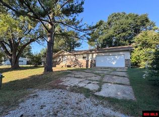37 Spring Lake Dr, Mountain Home, AR 72653