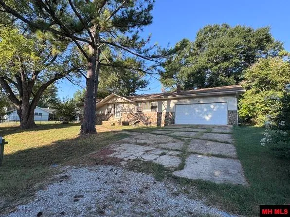 37 Spring Lake Dr, Mountain Home, AR 72653