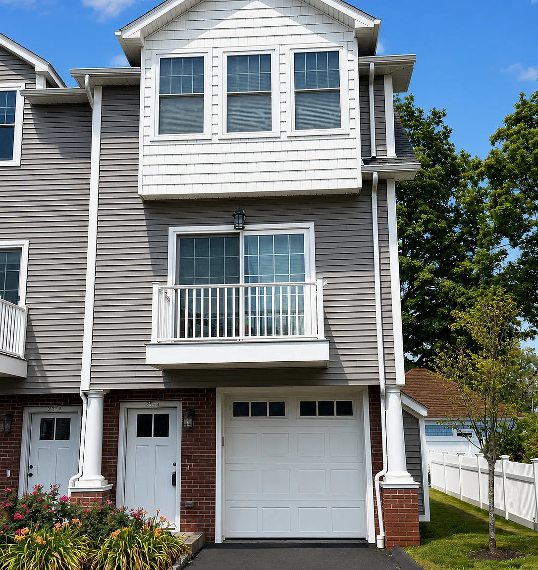3 bed, 4.0 bath, 1292 sqft, $3,600 — Photo 1
