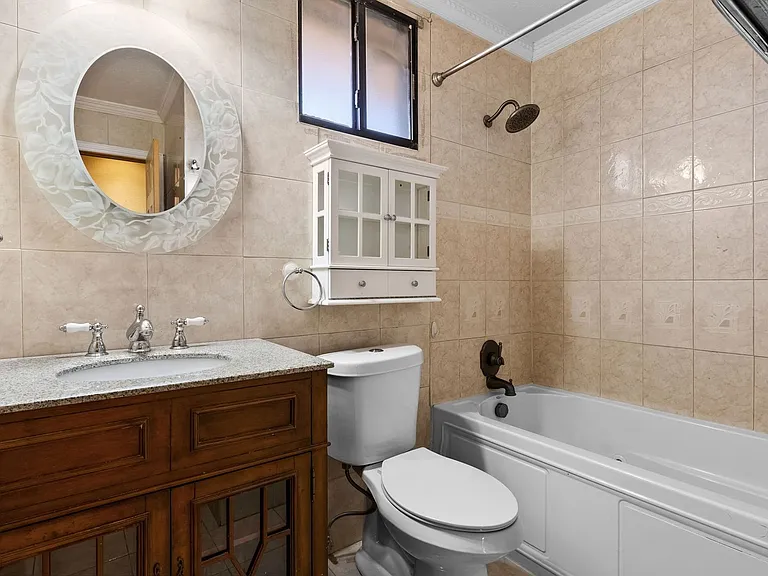 2407 Hidden Valley Dr — Photo 17