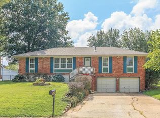 19205 E 18th St N, Independence, MO 64058