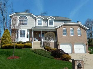 905 Templeton Pl, Greensburg, PA 15601
