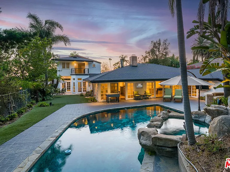 9023 Alto Cedro Dr — Photo 9