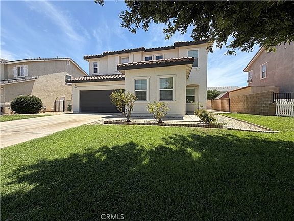 3rd image of 3102 San Luis Dr