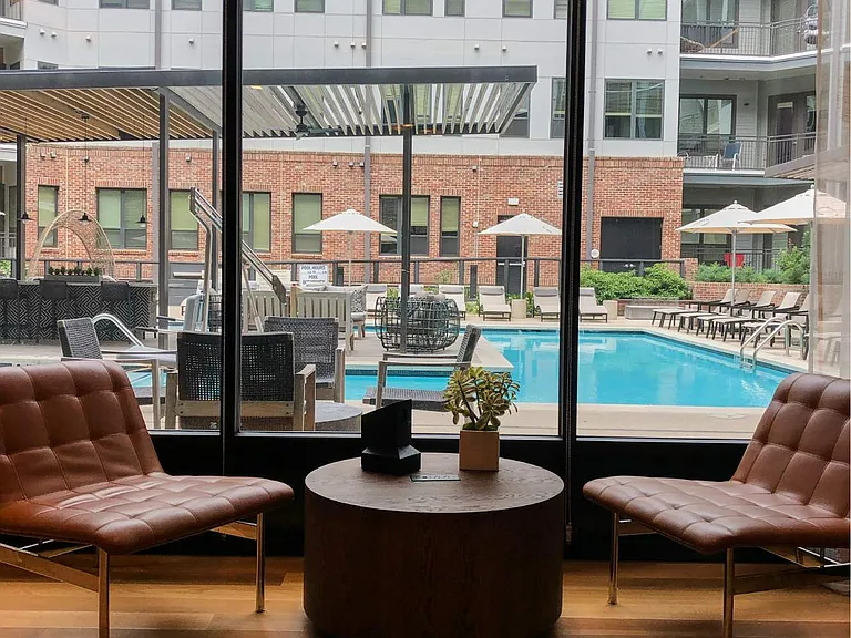 Vibe at Echo Street West — Photo 29
