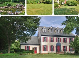 1165 Silver Beech Rd, Herndon, VA 20170