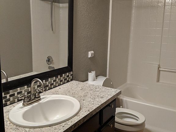 Main bathroom
