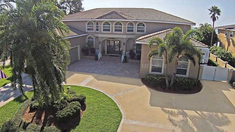 1st image of 4049 Bayshore Blvd NE