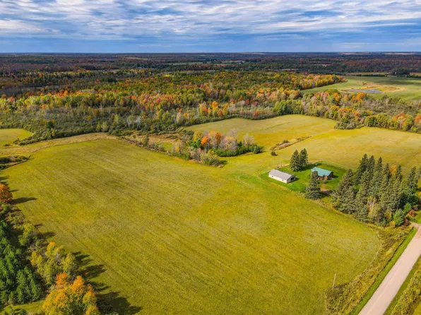 N6639 HOMESTEAD RD, Hawkins, WI 54530