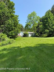 12 Whites Rd, Dalton, PA, 18414