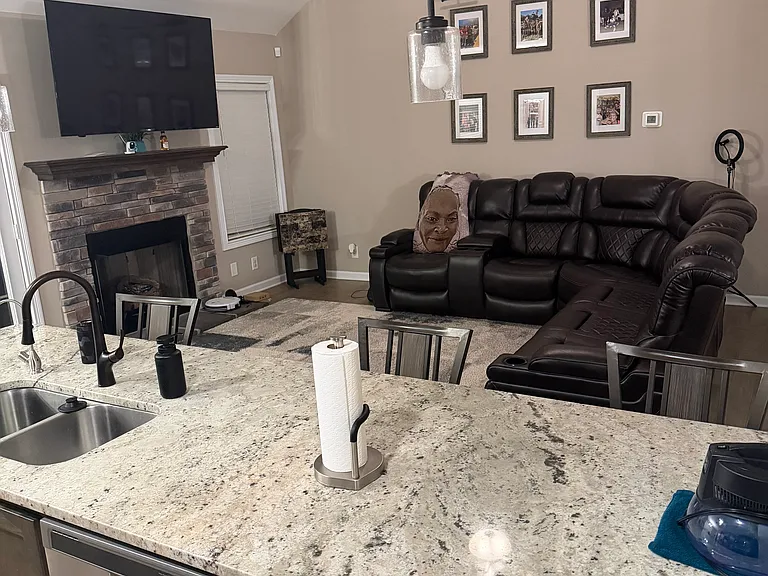1597 Variance Dr — Photo 8