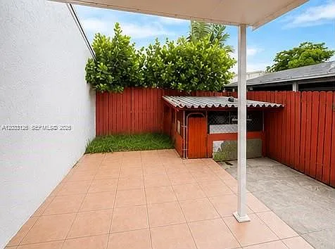 19831 NW 65th Ct — Photo 11