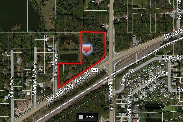 1st image of Lakewood Dr