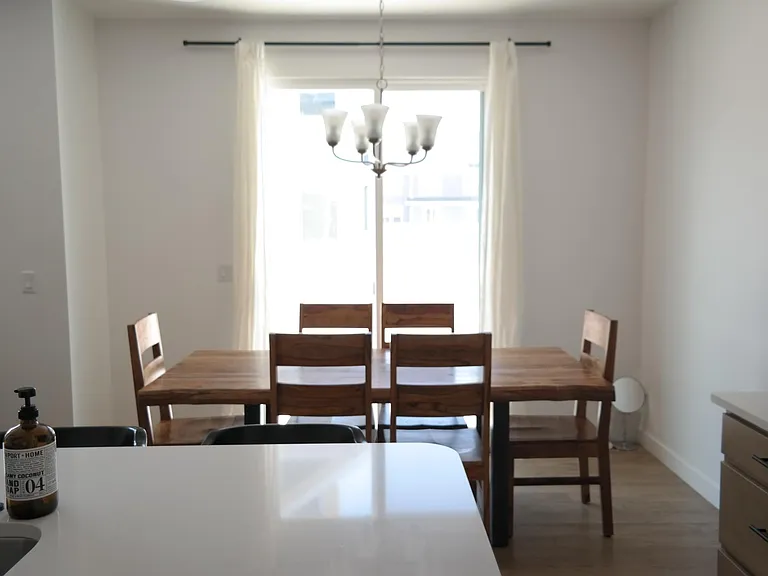 1088 S Lilac Way — Photo 14