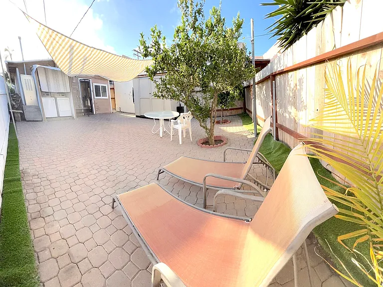 3687 Cherokee Ave — Photo 1
