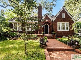 221 E 46th St, Savannah, GA 31405