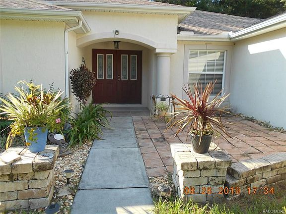 3rd image of 2667 W Forbes Pl