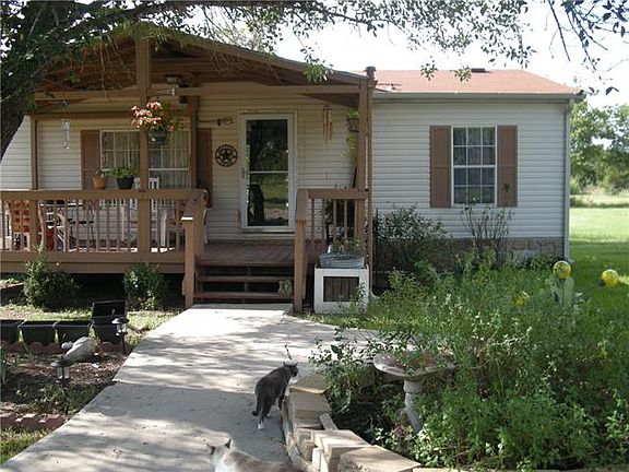 3rd image of 1421 Private Road 2268