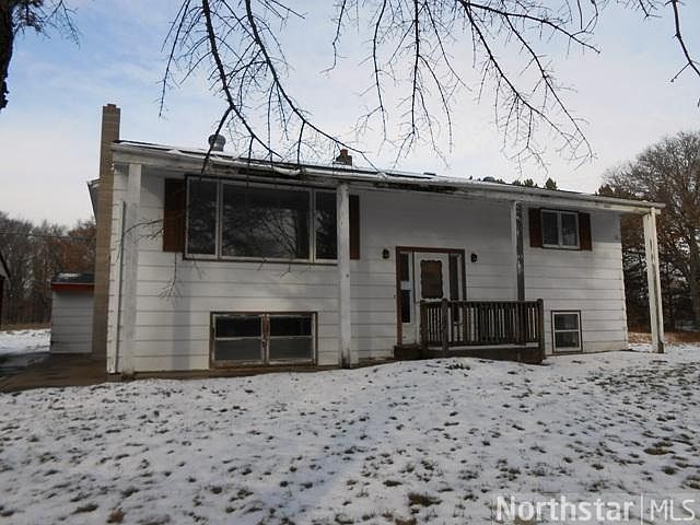 1st image of 8121 Lake Dr NE