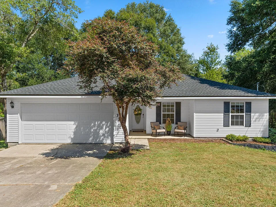 324 Strawbridge Dr