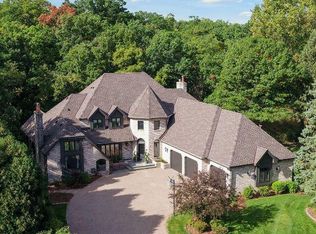 3143 Brookshire Ln, New Brighton, MN 55112