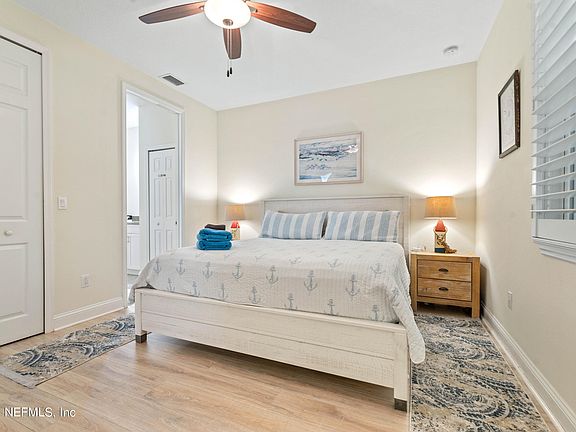 5th image of 10 ARMAND BEACH Drive