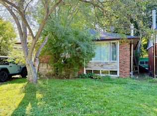 402 Fernleigh Cir S, Richmond Hill, ON L4C 1E6
