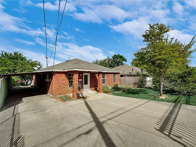 4530 Afton St — Photo 14