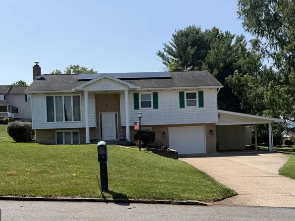 465 Locust St, Halifax, PA 17032