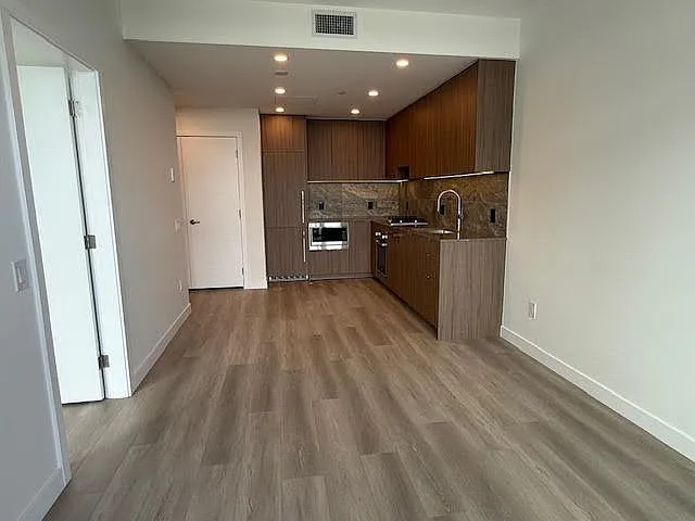626 Claremont St #2509 — Photo 6