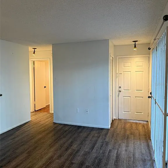 3827 Bay Club Cir #103 — Photo 12