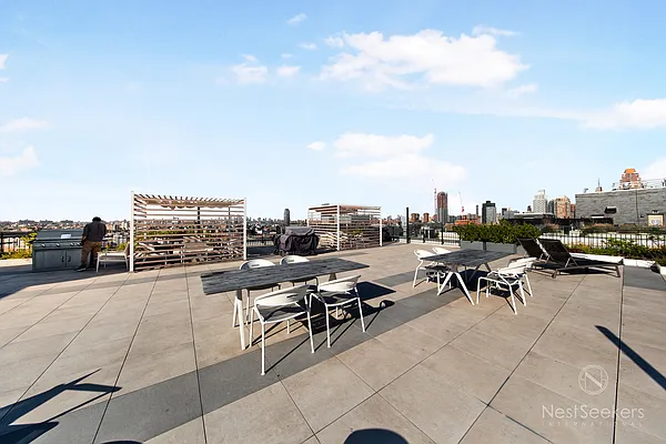 Rented by Nest Seekers International | media 17