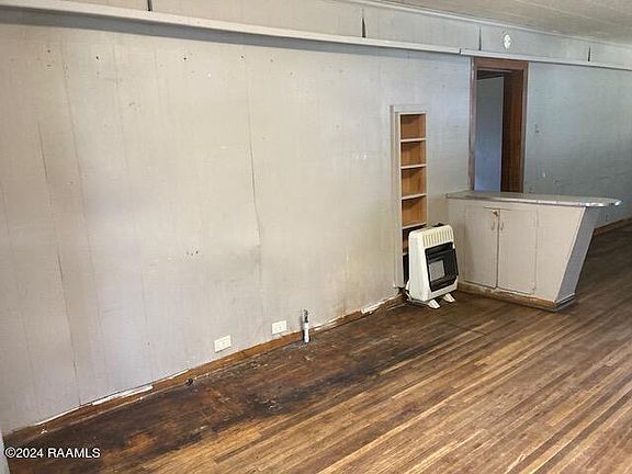 5th image of 1311 Henry St