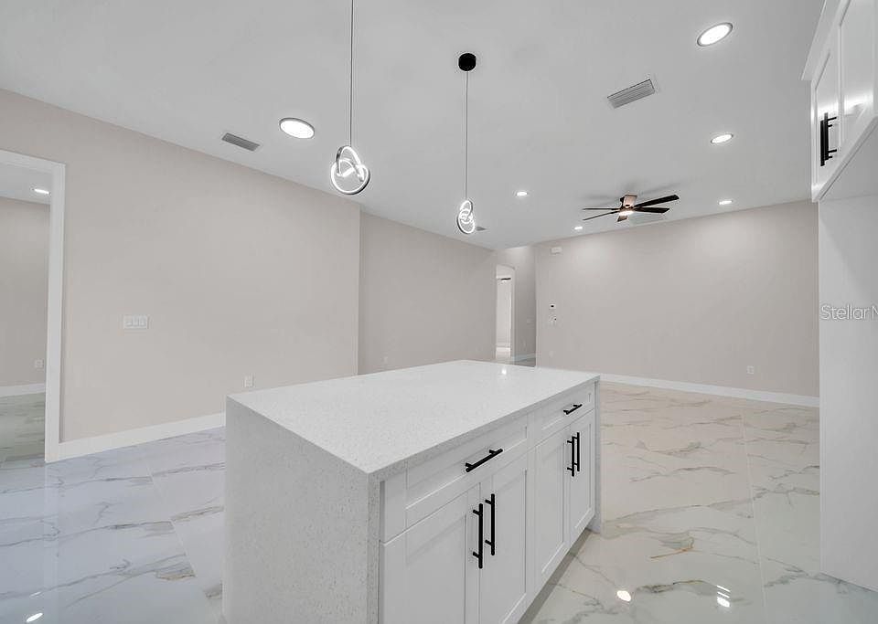 1st image of 734 Jack Ave S #734