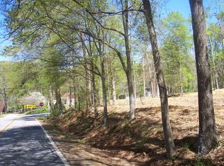 225 Calhoun Dr, Athens, GA 30601