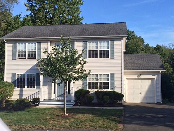 2nd image of 39 Windy Hill Ln