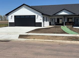 507 W 5th St, Crooks, SD 57020