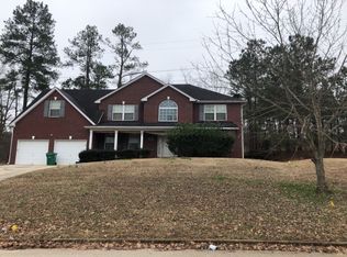 4149 S River Ln, Ellenwood, GA