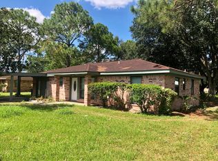 407 Joan Of Arc Dr, Bay City, TX 77414