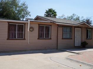 23741 Lodge Dr, Canyon Lake, CA 92587