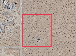 264 Corto Rd, Apple Valley, CA 92308