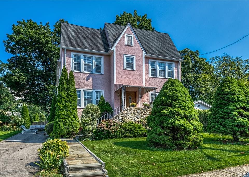 1st image of 1609 Rose Ave #2