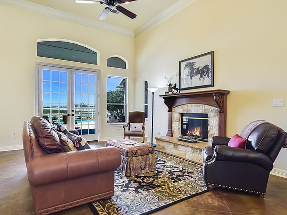 4th image of 30130 Twin Creek Dr