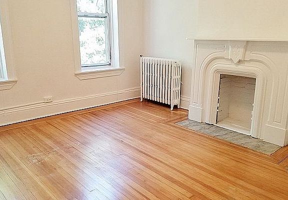 2nd image of 41-18 20th Ave #2CC
